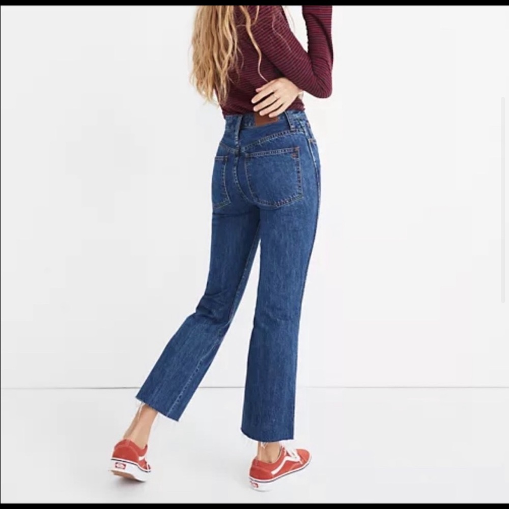 NEW Madewell Tall Rigid Demi Boot Crop
High Waist Denim Jeans in MacGill Wash
